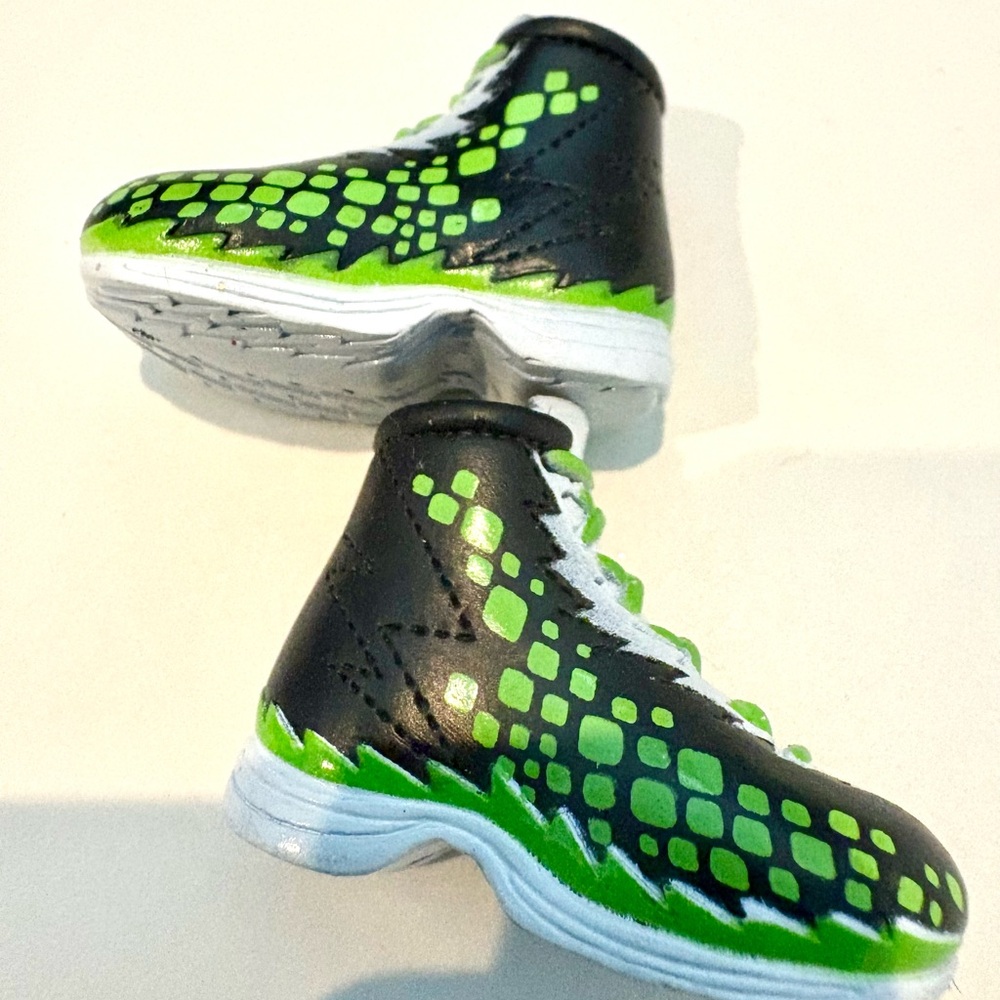 Monster High Duece Gorgon Shoes Black Green Graphic Sneakers